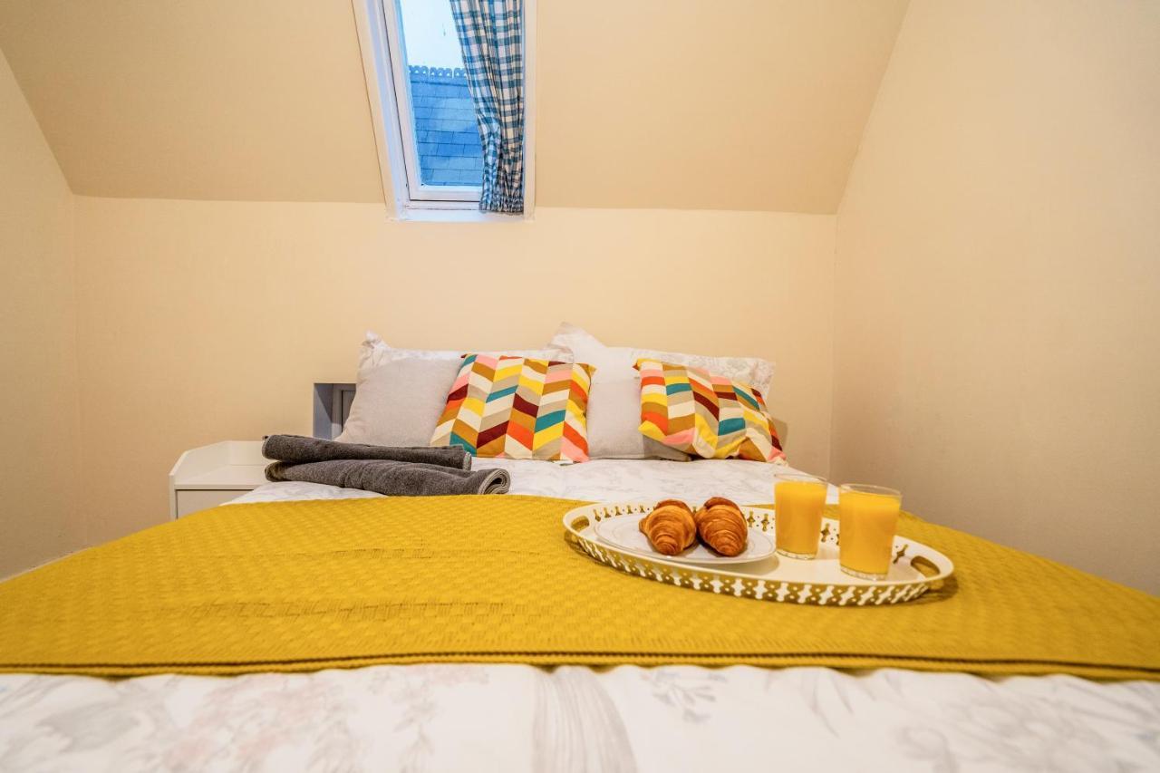 Deluxe 2-Bedroom Flat With Free Parking バーミンガム エクステリア 写真